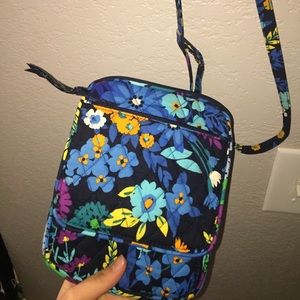 Vera Bradley crossbody bag